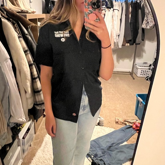 ***3 for $25 Deal*** Button Down Beer Shirt - Picture 3 of 4